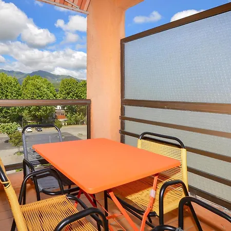 Piscine Et * Furiani